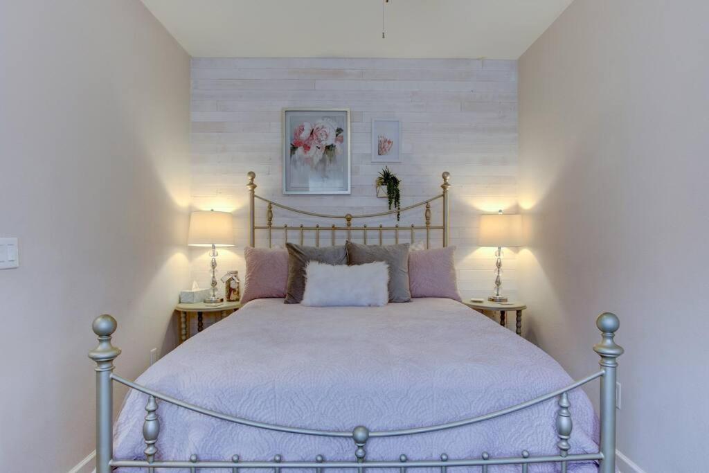 Spring Bungalow - A Cozy Getaway In Downtown Hot Springs! Ngoại thất bức ảnh
